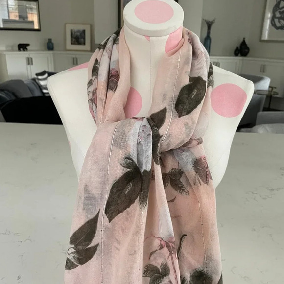 Floral Print 100% Polyester Scarf/Wrap in Blush Pink White & Green Sz OS - Picture 12 of 12